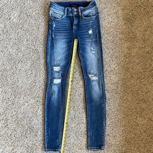 Flying Monkey Distressed Mid Rise Skinny Jean Size 25 Long
